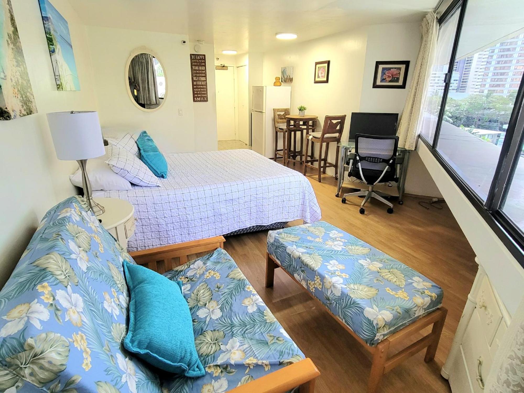 Waikiki Studio Steps To Beach-Mall Free Parking-Wifi Гонолулу Номер фото